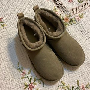 Ugg Ultra Mini II